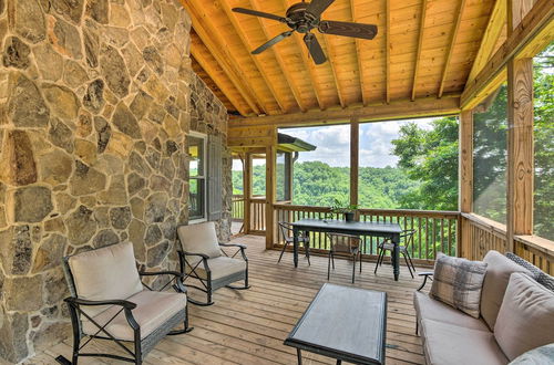 Foto 10 - Center Hill Lake House: Porch & Lake Views