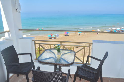 Foto 27 - Beachfront 2-bed Luxury Suite - Agios Gordios, Corfu, Greece