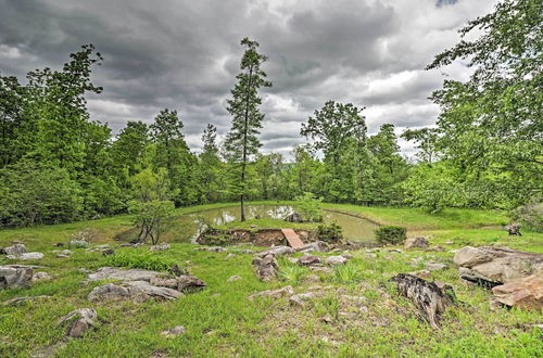 Photo 22 - Spacious & Elegant Mountain View Cabin w/ Deck