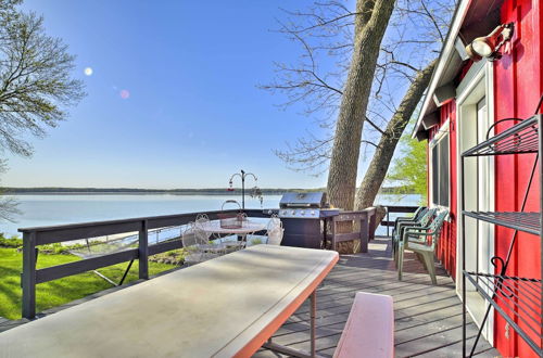 Photo 22 - Hilltop Green Lake Home: Dock, Kayaks, Views