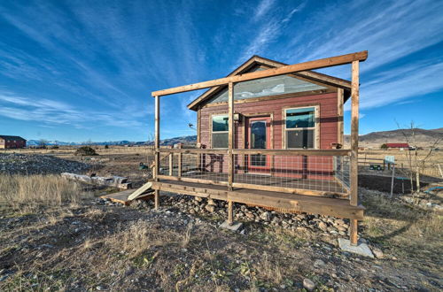 Photo 5 - Couples Retreat 1-hour Drive From Yellowstone NP