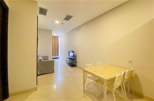Foto 21 - Super Great Homey 3Br At Sudirman Suites Apartment