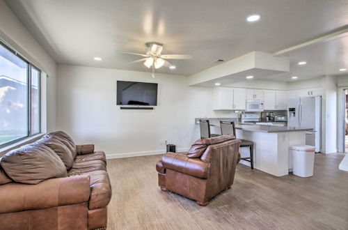 Photo 30 - Comfy Bakersfield Townhome - Fire Pit & Patio