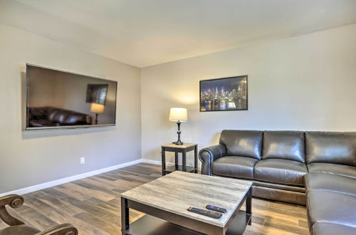 Photo 11 - Ideally Located Glen Cove Apartment