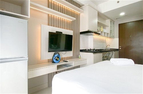 Photo 17 - Simple And Cozy Living Studio Transpark Cibubur Apartment