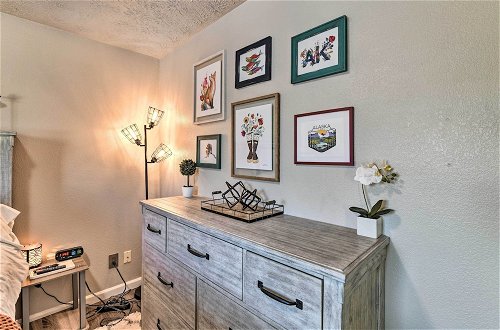 Photo 13 - Updated Townhome: Near Airport & Shopping