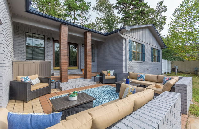 Lake Views, Boat Dock, Patio, Game Room, Fire Pit! - Photo 28