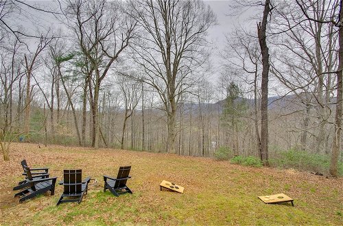 Photo 14 - Modern Nellysford Getaway on 40 Private Acres