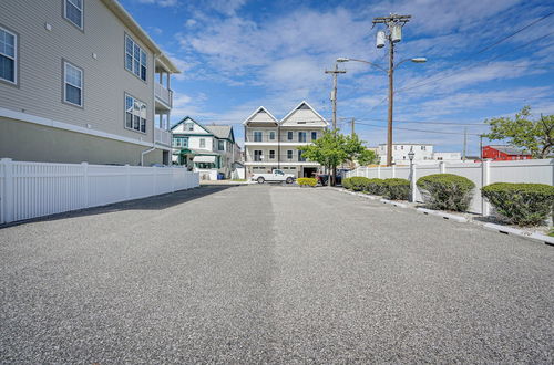 Photo 23 - Wildwood Vacation Rental: Walk to Beach Access