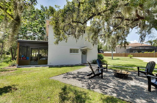 Photo 16 - Cozy Lakefront Clermont Retreat w/ Fire Pit