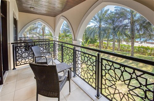 Foto 14 - Majestic Resort Villa w Private Pool on The Palm