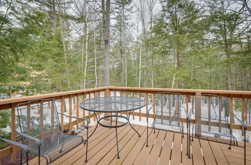 Photo 5 - Bartlett Vacation Rental w/ Wraparound Deck