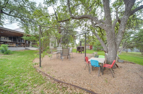 Foto 28 - Secluded Country Hideaway w/ Fire Pit & Pool