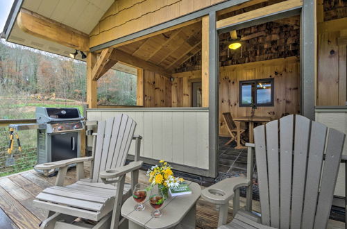 Photo 2 - Sawyers Cabin w/ Hot Tub, 12 Mi to Asheville