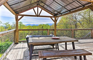 Foto 1 - Amenity-packed Nebo Oasis w/ Deck & Mtn Views