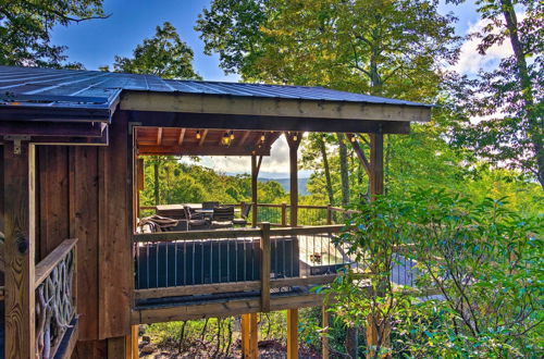 Photo 9 - Peaceful Stony Point Getaway w/ Hot Tub & Views