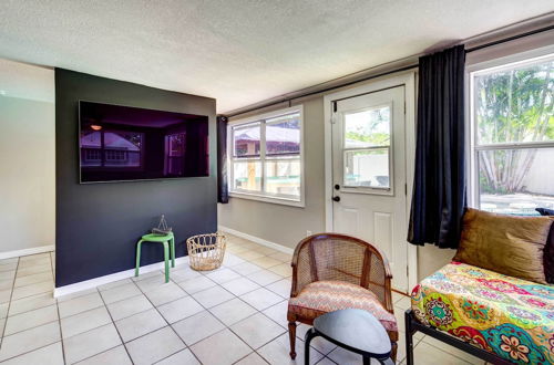 Photo 18 - Colorful Vero Beach Vacation Rental With Pool