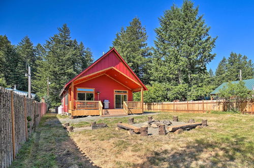 Foto 13 - Rustic Cabin Near Mt Rainier: Fire Pit & Bbq