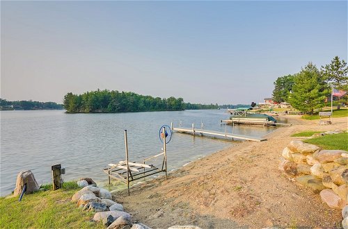 Foto 45 - Luxe Waterfront Home w/ Private Lake Access