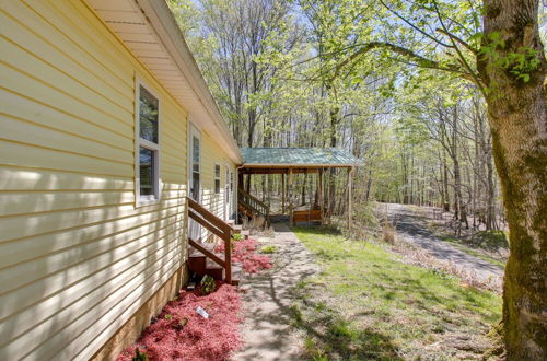 Foto 19 - Burkesville Vacation Rental - 5 Mi to the Lake