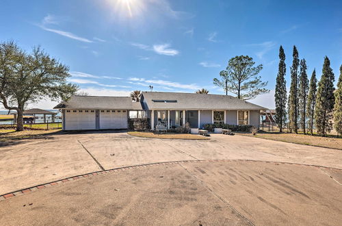 Photo 19 - Lakefront Livingston Home w/ Grill & Views