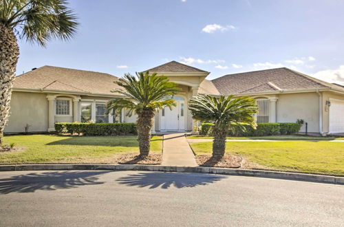 Photo 16 - Bright Laguna Vista Home w/ Community Pool