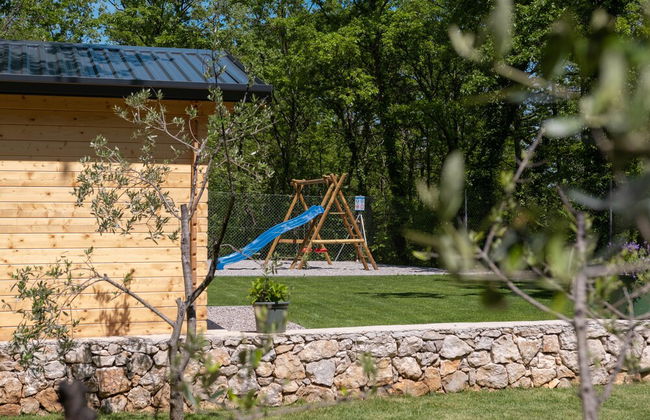 Villa PORTUM - Where Serenity & Comfort meet, Luxurious Woodland Retreat with Private Heated Pool & Amenities - Foto 34
