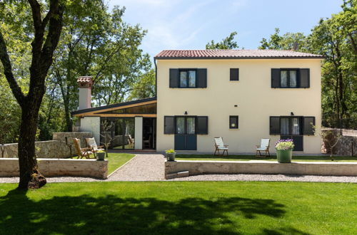 Foto 44 - Villa PORTUM - Where Serenity & Comfort meet, Luxurious Woodland Retreat with Private Heated Pool & Amenities