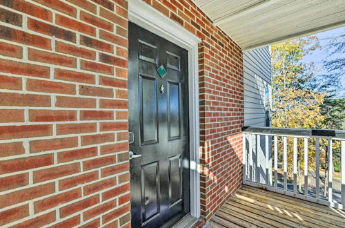 Photo 6 - Chic Meadowbrook Condo ~ 12 Mi to Birmingham