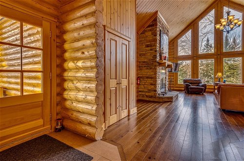 Photo 11 - Grand Duc 74 - Gorgeous log Cottage With Private hot tub Heated Pool and Sauna