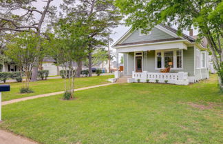 Foto 3 - Cozy Bellville Home w/ Gas Grill + Private Yard