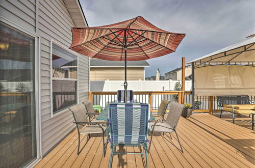 Photo 2 - Spacious Family Home w/ Large Deck & Fire Pit