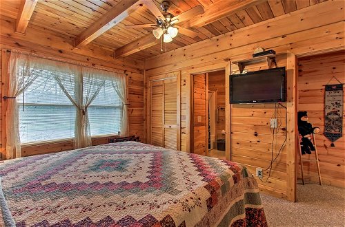Photo 15 - Rustic Sevierville Cabin w/ Covered Porch