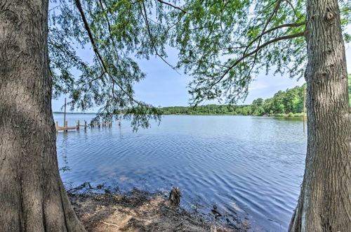 Photo 22 - Stunning Avinger Retreat on Lake O' the Pines