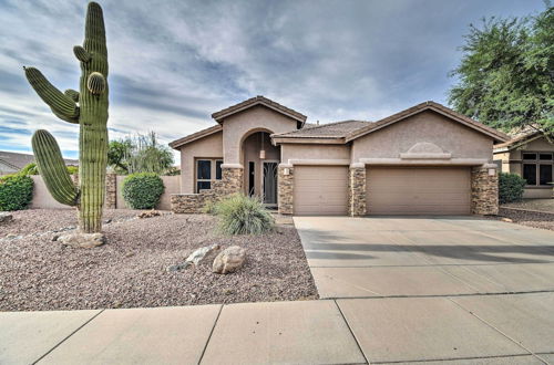 Photo 4 - Cave Creek Abode: Private Yard & Outdoor Pool