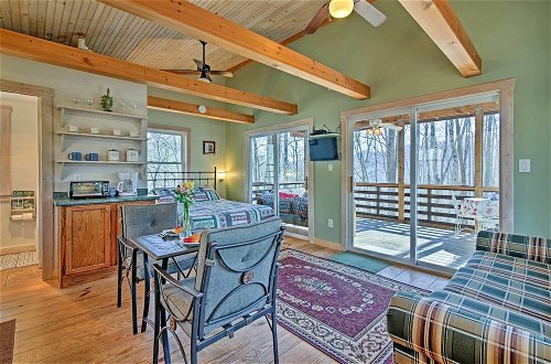 Foto 9 - The Coop Robbinsville Cabin w/ Screened Porch