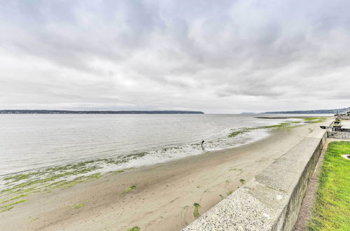 Photo 25 - Beachfront Whidbey Island Home + Apartment