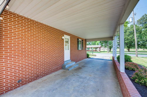 Photo 30 - Marietta Home w/ Private Hot Tub, Pool Table