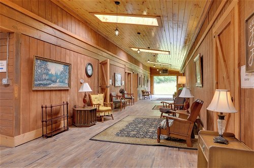 Foto 24 - Idyllic Poconos Cottage w/ Deck & Community Perks