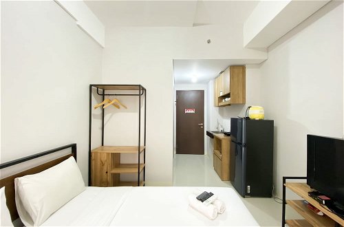 Photo 6 - Chic And Cozy Studio Apartment At Transpark Juanda Bekasi