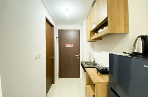 Photo 8 - Chic And Cozy Studio Apartment At Transpark Juanda Bekasi