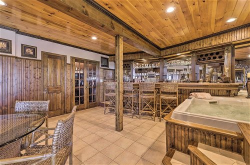 Foto 27 - Cozy Studio: Indoor Hot Tub & Inground Pool Access