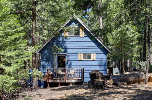 Photo 18 - Cozy Cabin ~ 3 Mi to Big Trees State Park