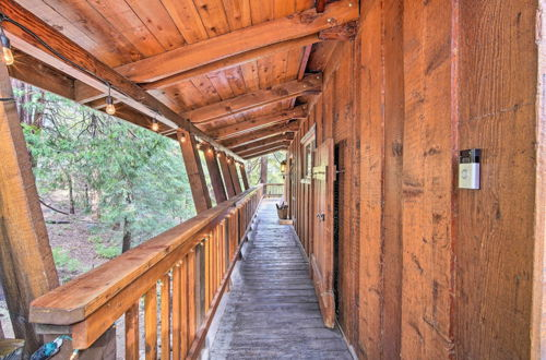 Photo 14 - Cabin Vacation Rental: 4 Mi to Lake Arrowhead