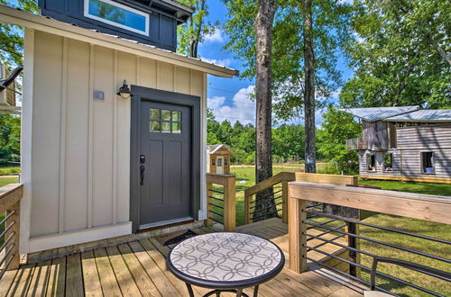 Photo 15 - Modern Starkville Tiny Home Near Dining & MSU