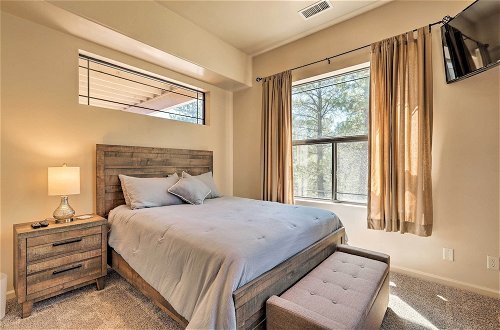 Foto 16 - Flagstaff Home w/ Decks, Patio & Forest View