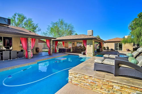 Foto 7 - Red Mountain Mesa Oasis: Pool, Bar & Game Room