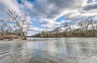 Photo 2 - Upscale Riverfront Home w/ Beach & Fire Pit