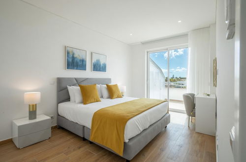 Photo 3 - Green Beach Ocean View - Porto de M s by Ideal Homes