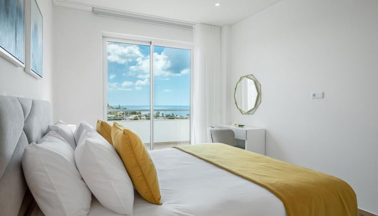 Photo 1 - Green Beach Ocean View - Porto de M s by Ideal Homes